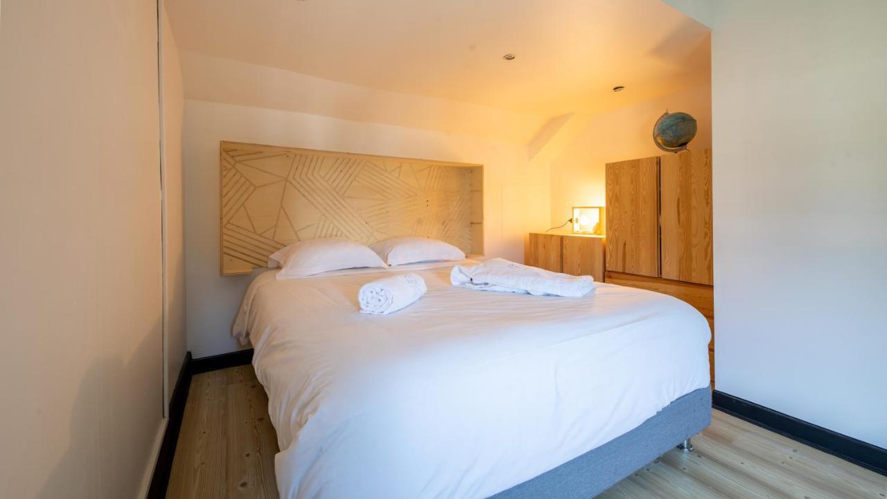 Mamie Jane Suite Deluxe Face Au Lac Tresserve Exterior foto